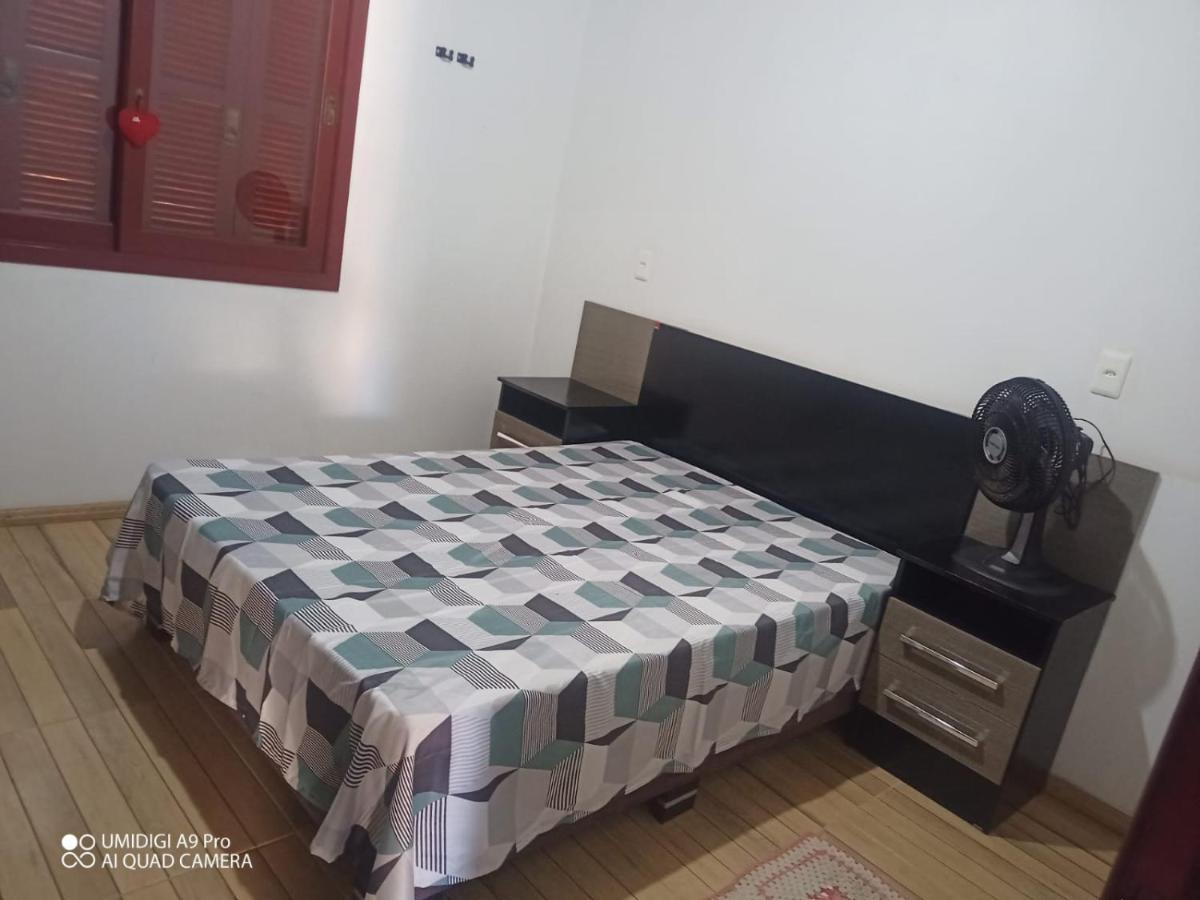 דירות Residencial Familia Milani 100 Metros Do Mar טורס מראה חיצוני תמונה